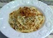 Spaghetti In Creamy White Clam Sauce